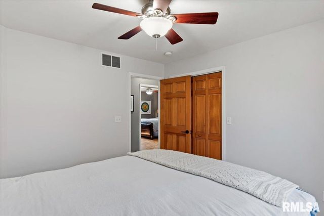 385 HIGH MEADOW, Sherman, IL 62684