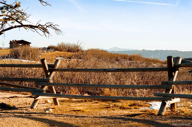 1417 Pineridge Lane, Castle Pines, CO 80108