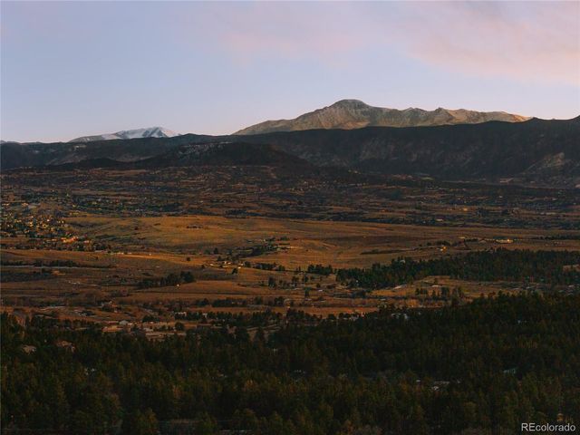 1417 Pineridge Lane, Castle Pines, CO 80108