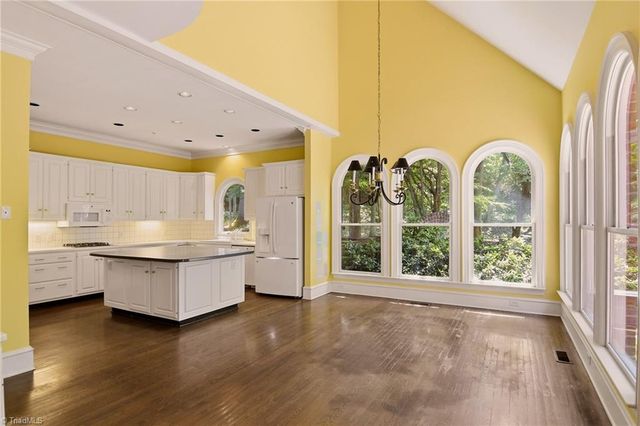 107 Staunton Drive, Greensboro, NC 27410