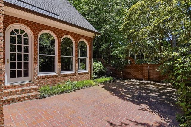 107 Staunton Drive, Greensboro, NC 27410