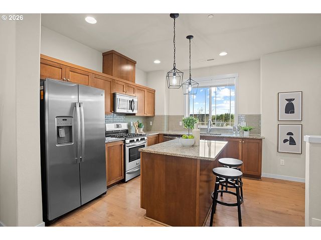 11122 Sw BERLIN Ave, Wilsonville, OR 97070