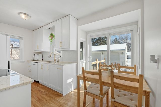 4350 Jersey Avenue N, Crystal, MN 55428