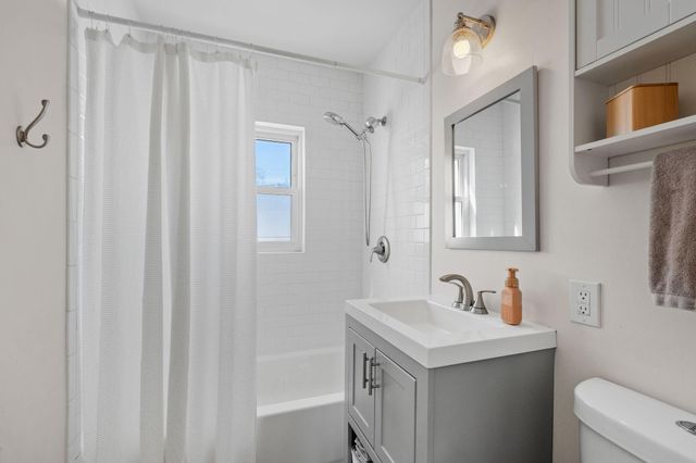 4350 Jersey Avenue N, Crystal, MN 55428