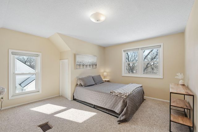 4350 Jersey Avenue N, Crystal, MN 55428