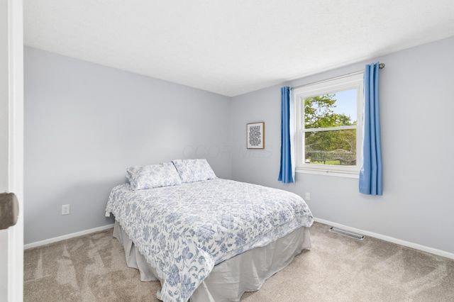 2204 Ladue Drive, Powell, OH 43065