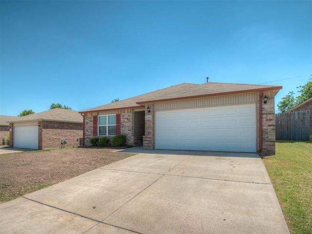 1708 Lanesboro Drive, The Village, OK 73120