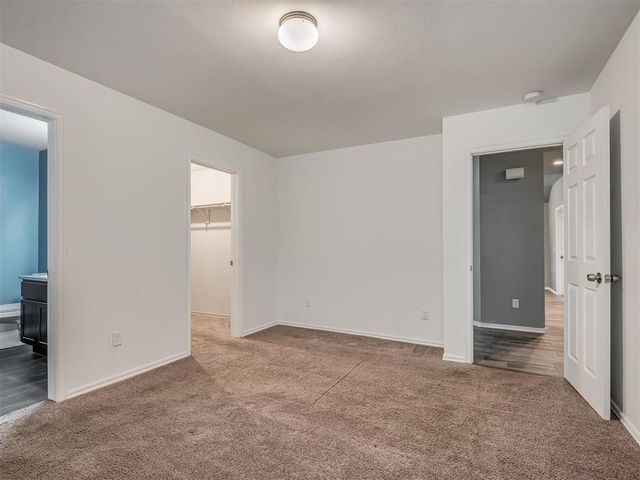 1708 Lanesboro Drive, The Village, OK 73120