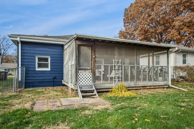 521 14th Street, West Des Moines, IA 50265