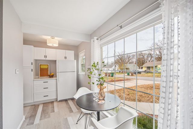 521 14th Street, West Des Moines, IA 50265