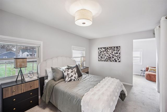 521 14th Street, West Des Moines, IA 50265