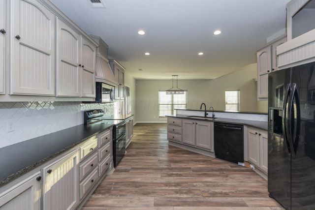 106 Tangier Avenue, Amarillo, TX 79118