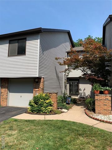 1801 Misty Moss Drive, St Louis, MO 63146