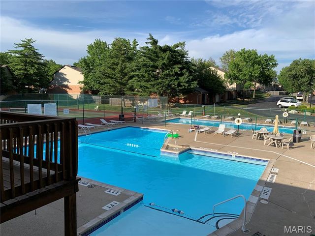 1801 Misty Moss Drive, St Louis, MO 63146