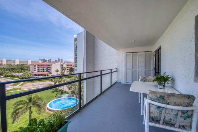 336 Golfview Road 518, North Palm Beach, FL 33408