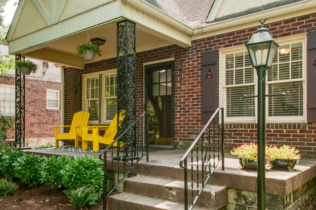 2615 W Linden Ave, Nashville, TN 37212