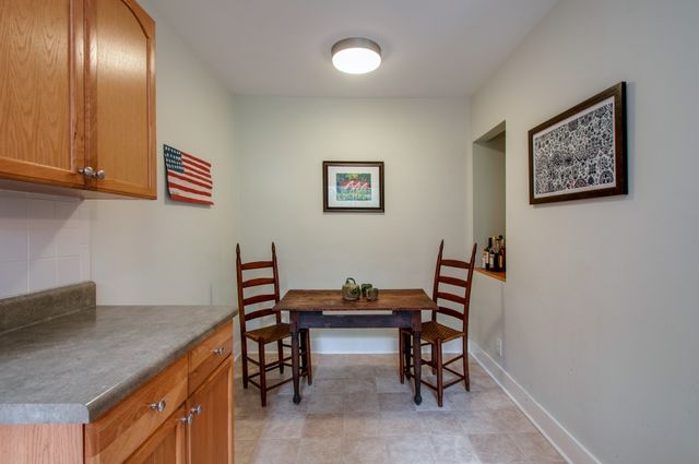 2615 W Linden Ave, Nashville, TN 37212