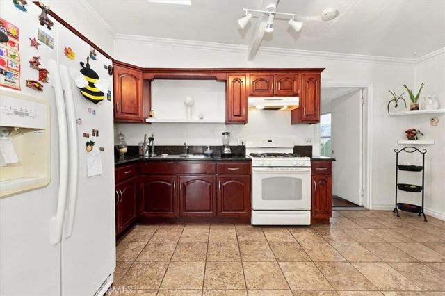 737 Calaveras, Ontario, CA 91764