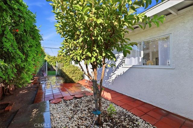737 Calaveras, Ontario, CA 91764