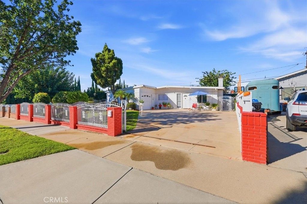 737 Calaveras, Ontario, CA 91764 — photo 4