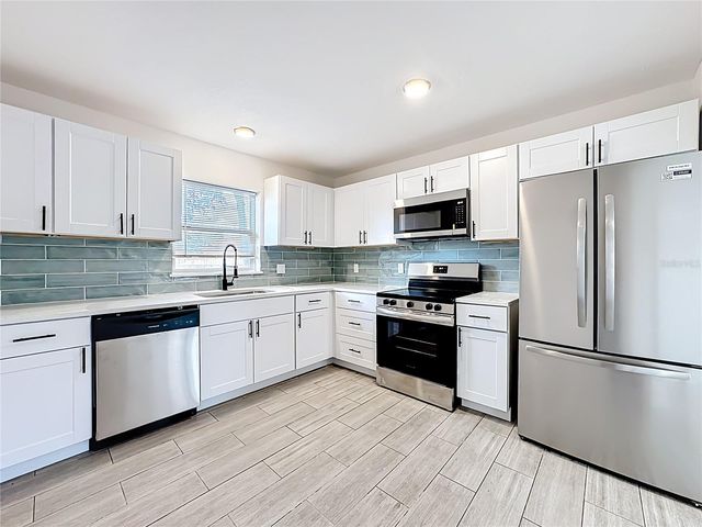 1130 DENNIS AVENUE, Orlando, FL 32807