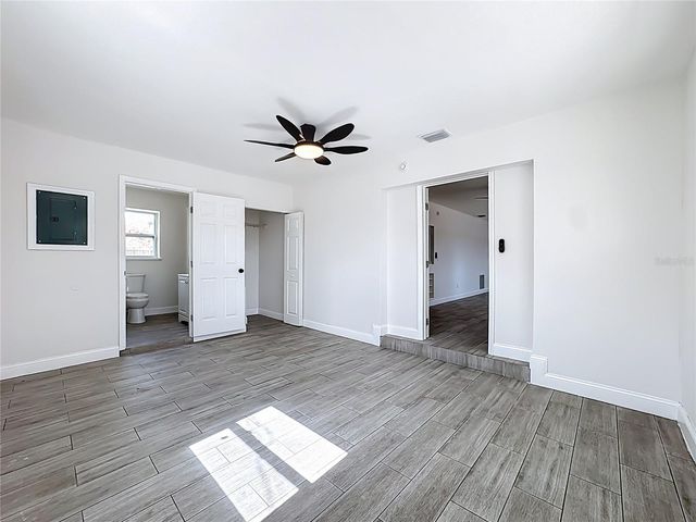 1130 DENNIS AVENUE, Orlando, FL 32807