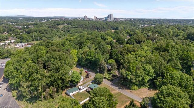 728 W Banner Avenue, Winston-salem, NC 27127