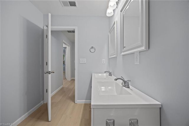 728 W Banner Avenue, Winston-salem, NC 27127