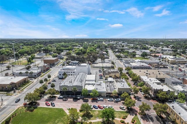 500 E GOTTSCHE AVENUE, Eustis, FL 32726