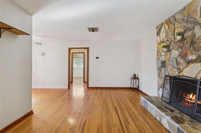 500 E GOTTSCHE AVENUE, Eustis, FL 32726