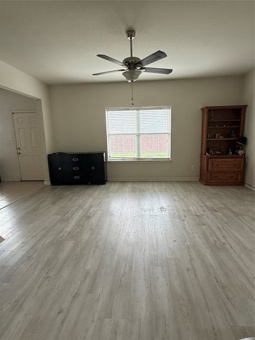 3309 Overstreet Lane, Royse City, TX 75189
