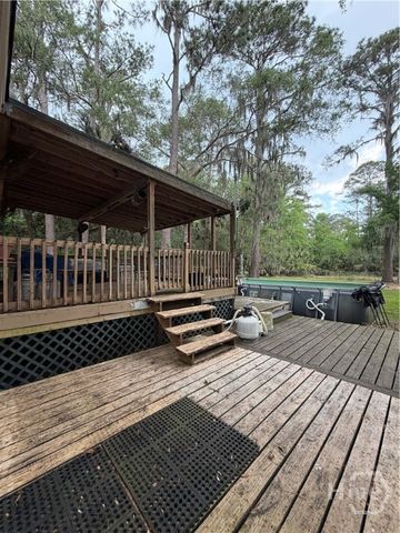 139 North Drive, Savannah, GA 31406