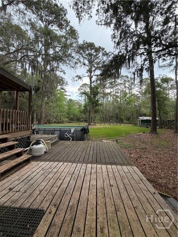 139 North Drive, Savannah, GA 31406
