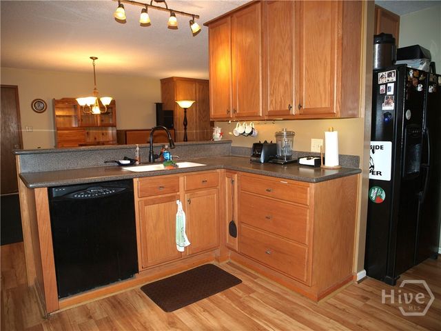 139 North Drive, Savannah, GA 31406
