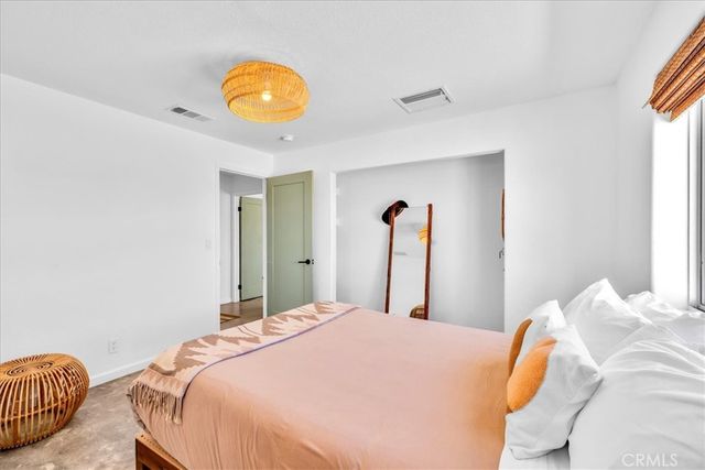 59700 Napa Road, Landers, CA 92285