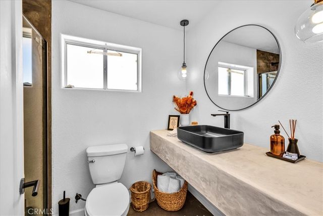 59700 Napa Road, Landers, CA 92285