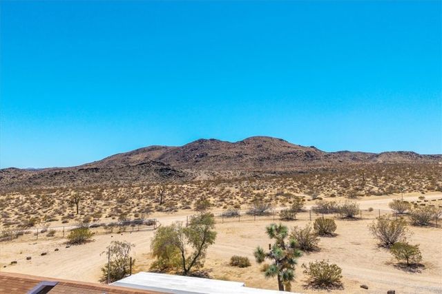 59700 Napa Road, Landers, CA 92285