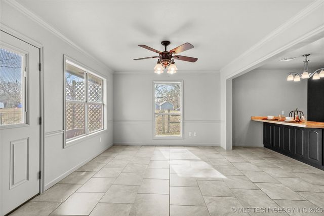 9839 N Lewis Avenue, Sperry, OK 74073