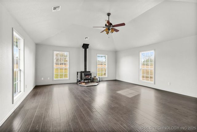 9839 N Lewis Avenue, Sperry, OK 74073