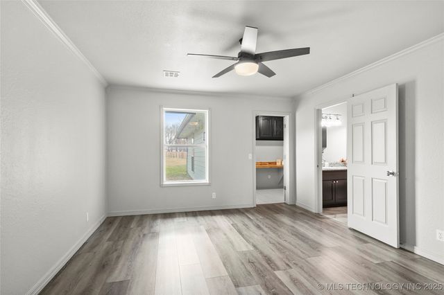 9839 N Lewis Avenue, Sperry, OK 74073