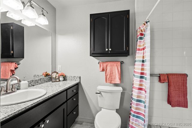 9839 N Lewis Avenue, Sperry, OK 74073