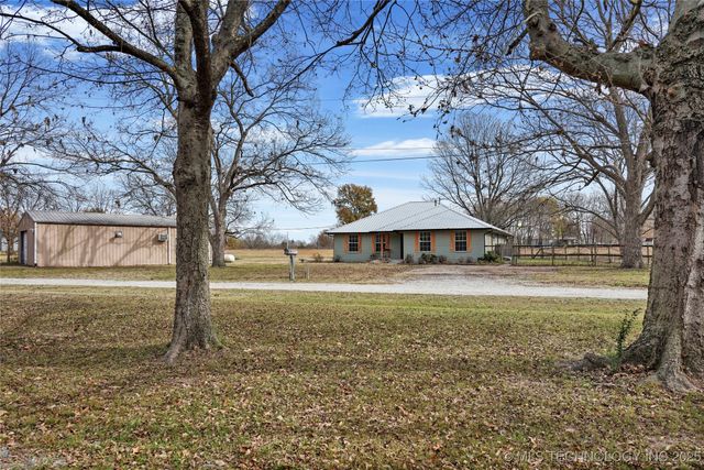 9839 N Lewis Avenue, Sperry, OK 74073