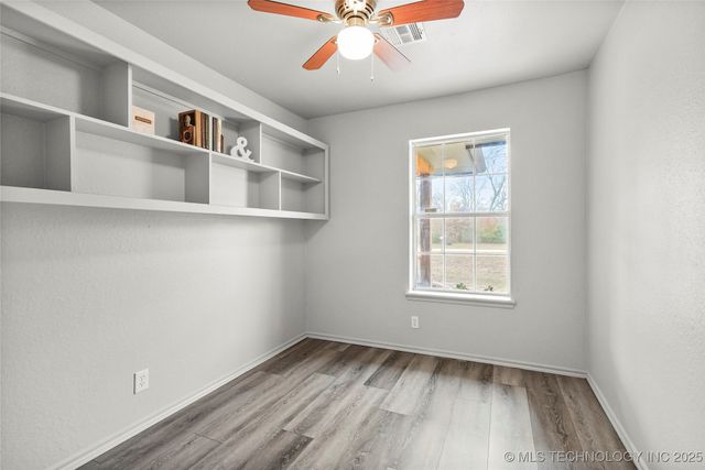 9839 N Lewis Avenue, Sperry, OK 74073