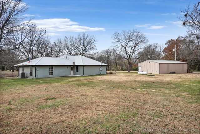 9839 N Lewis Avenue, Sperry, OK 74073