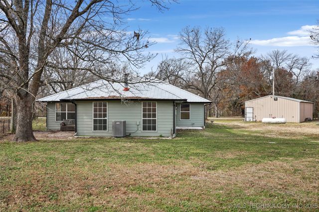 9839 N Lewis Avenue, Sperry, OK 74073