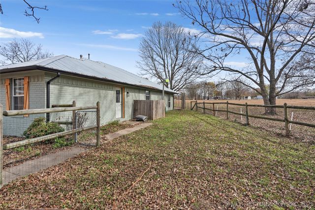 9839 N Lewis Avenue, Sperry, OK 74073