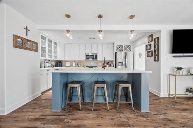 16533 Barbados Way, Jamaica Beach, TX 77554