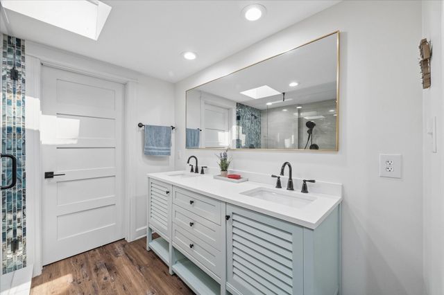 16533 Barbados Way, Jamaica Beach, TX 77554