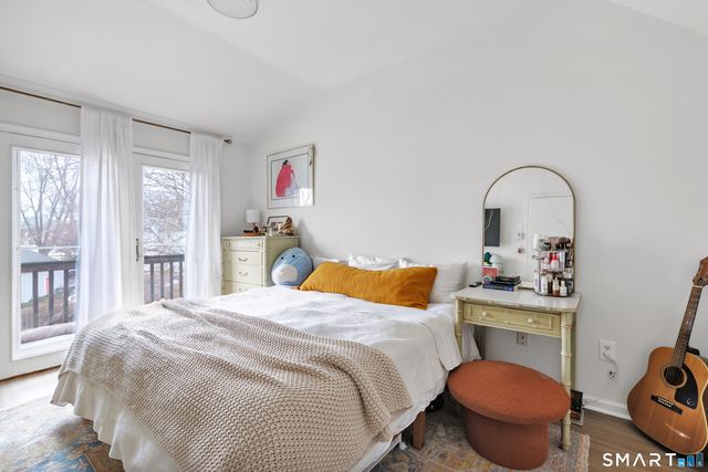 221 Meadows End Road, Milford, CT 06460