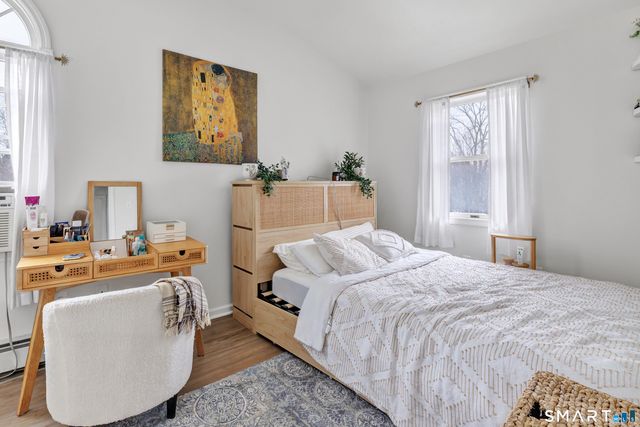 221 Meadows End Road, Milford, CT 06460